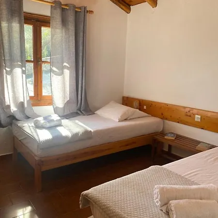 Apartment Maria Koukounaries