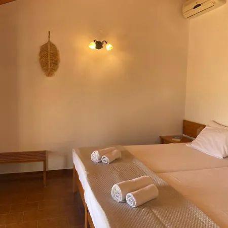 Maria Apartment Koukounaries