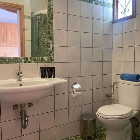 Maria Apartment Koukounaries